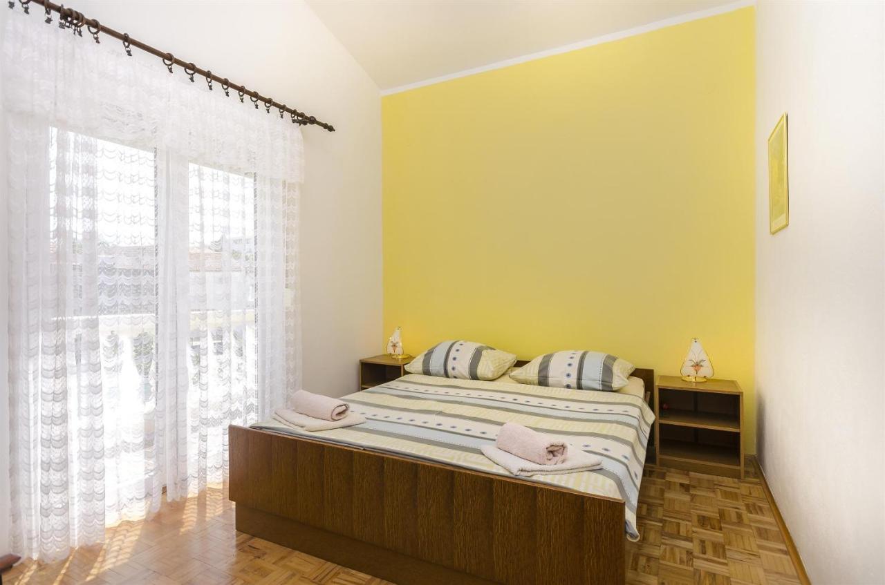 Apartments And Room Lotus Tribunj  Ngoại thất bức ảnh